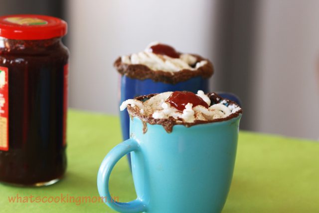 5 minute eggless chocolate mug cake #eggless #mugcake #dessert #sweets #easyrecipes