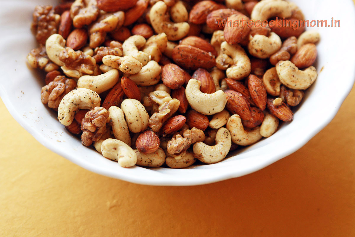 roasted sweet and spicy nuts - microwave recipe, easy, healthy, winter food, quick and easy