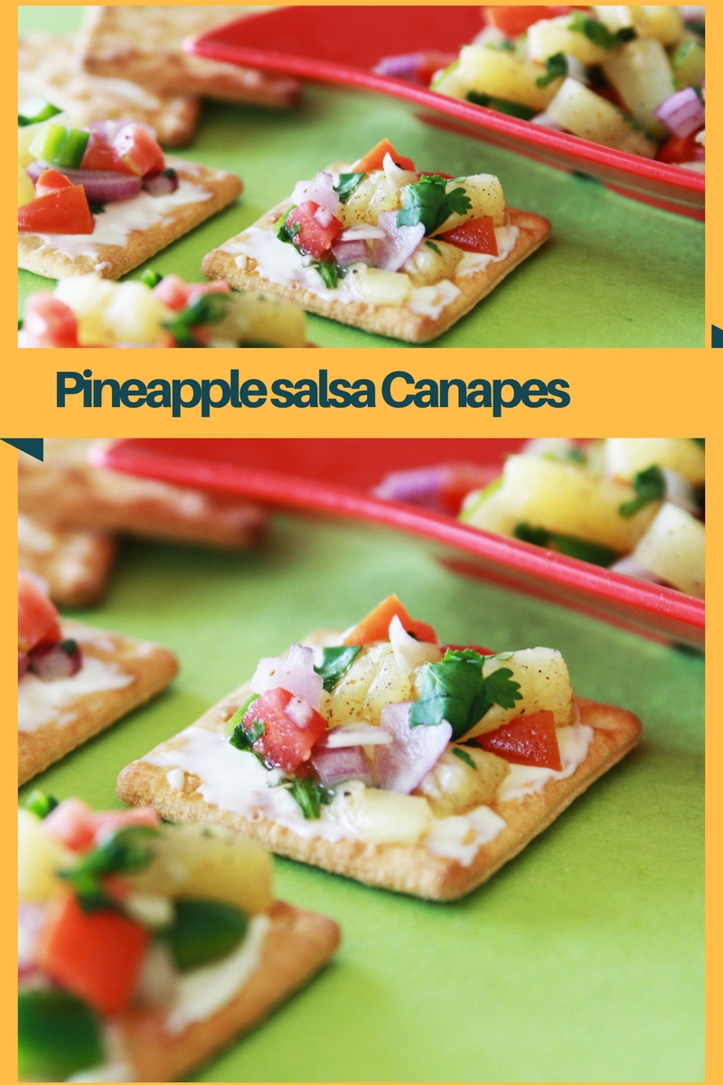 Pineapple salsa Canapes - yummy, easy to make, no cooking required, #snack #vegetarian #healthy #partysnacks #appetizer #pineapple #nocooking #bites #fingerfood #canapes