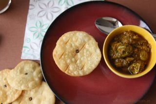 mathri - traditional diwali recipes, diwali snacks