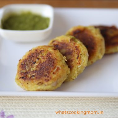 poha tikki - aloo tikki made with left over poha. healthy, Indian, Vegetarian, snack, breakfast, school lunch box ideas, kids tiffin
