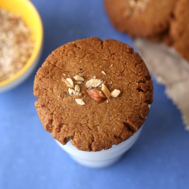 Eggless whole wheat almond Cookies