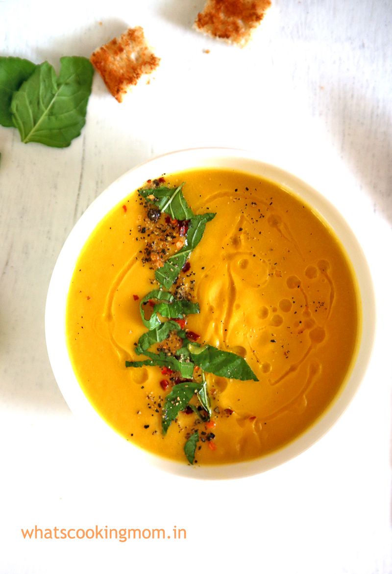 Yellow Zucchini Soup - of all the #winterfoods this #healthy #nutritious #yellowzucchinisoup is my favourite.