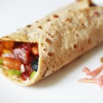 red kidney bean burrito - #healthy #snack #vegetarian #kidneybeans #rajma #madewithroti